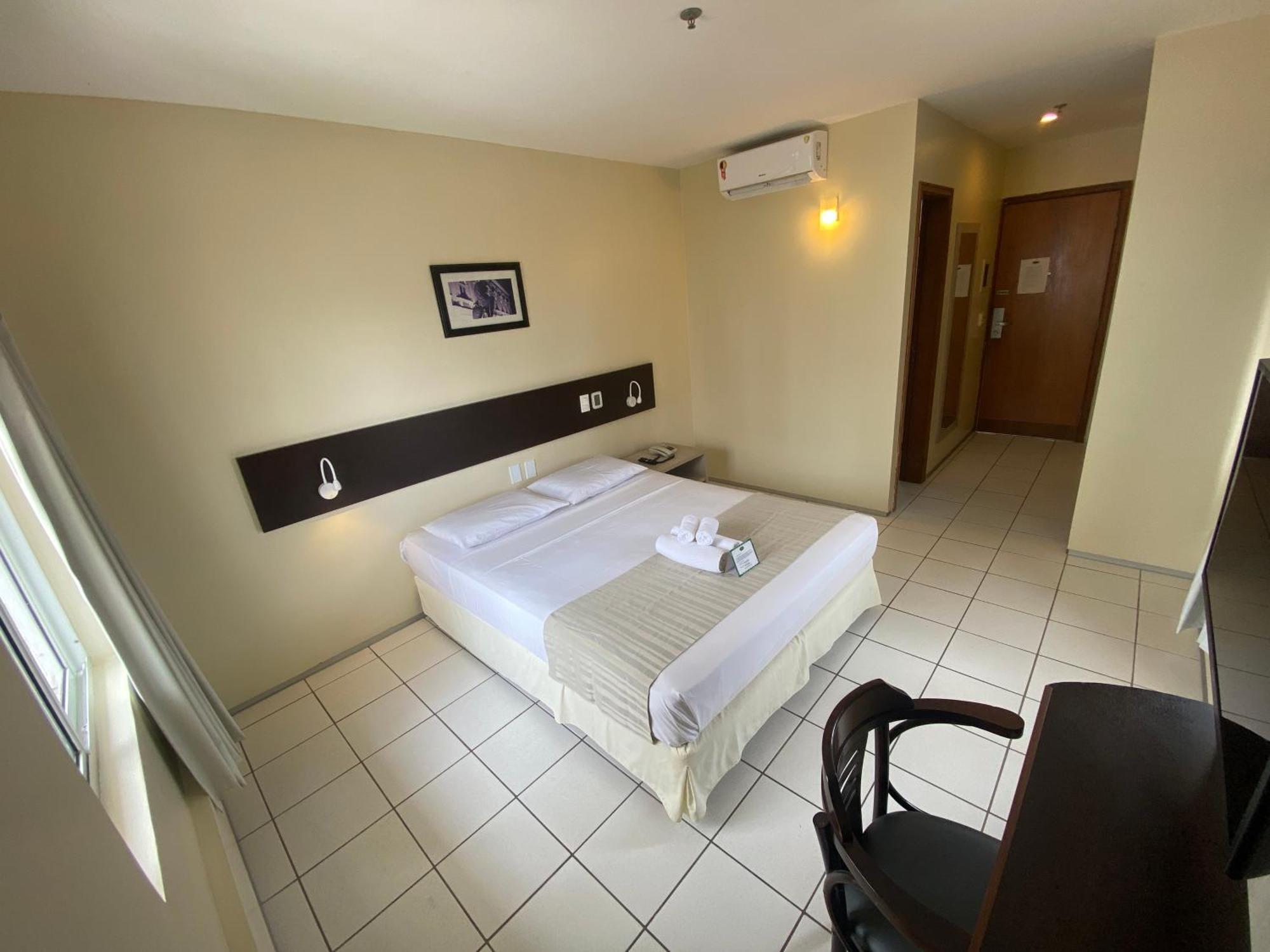 Hotel Premier Сан-Луис Экстерьер фото