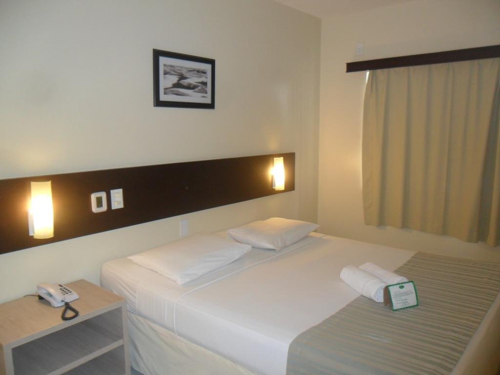 Hotel Premier Сан-Луис Экстерьер фото